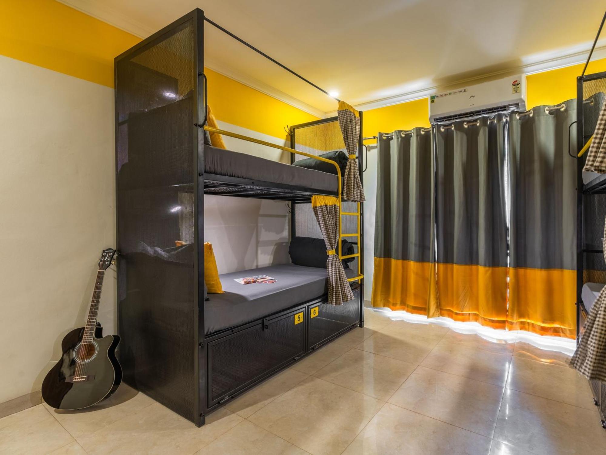 The Hosteller Lonavala, City Centre Ngoại thất bức ảnh